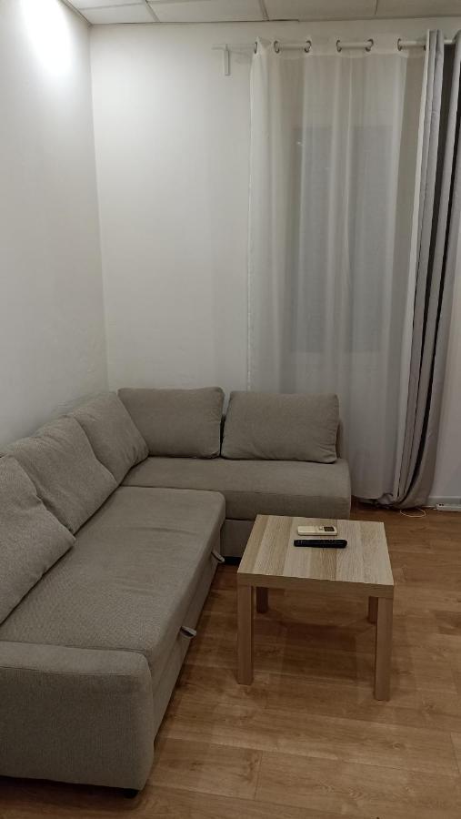 Studio Neuf Climatise Avec Terrasse #4 툴롱 외부 사진