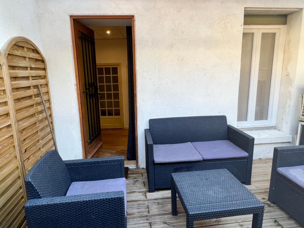Studio Neuf Climatise Avec Terrasse #4 툴롱 외부 사진